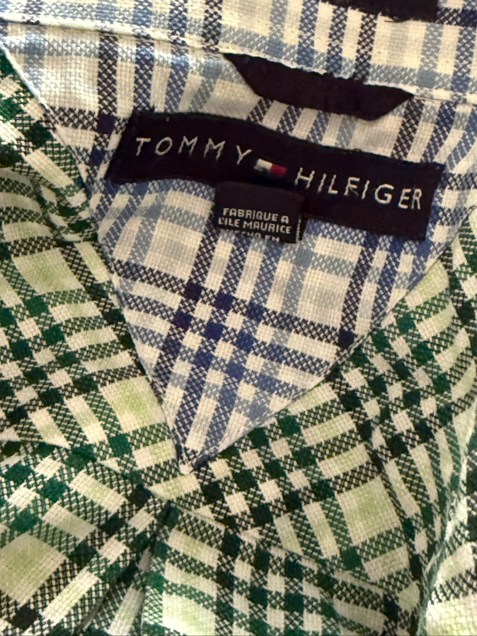 Tomy Hilfiger, dikke blouse, maat L/XL (zie maten), zeer goede staat Schouders 55 cm Oksels 64 cm Lengte 75 cm – photo 4